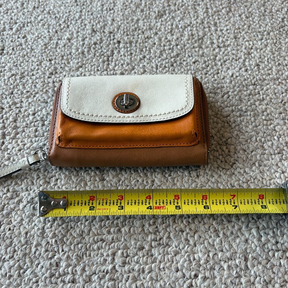 Coach Park Colorblock Leather Wristlet Wallet | Classic Preppy Old Money - Picture 14 of 15